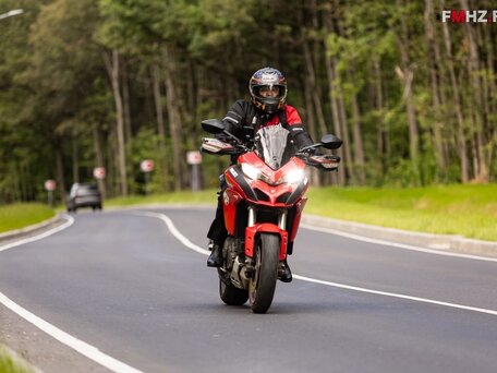 2016 Ducati Multistrada 1200, красный, 800000 рублей, вид 2
