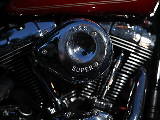 2004 Harley-Davidson Dyna Low Rider, красный, 800000 рублей, вид 3