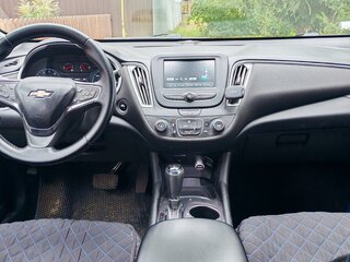 2018 Chevrolet Malibu IX, серый, 1190000 рублей, вид 4