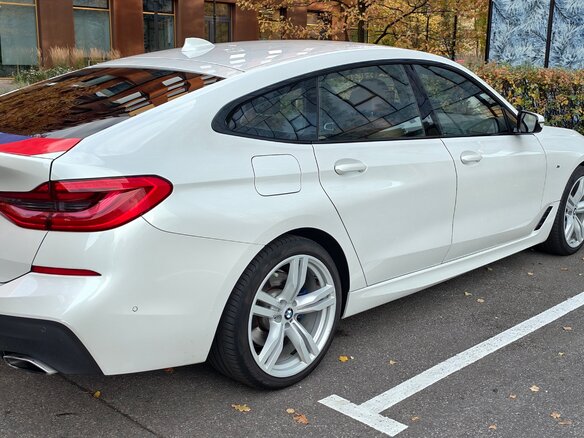2019 BMW 6 серии Gran Turismo 630i IV (G32), белый, 3160000 рублей - вид 3
