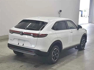 2026 Honda Vezel II, белый, 2165000 рублей, вид 3