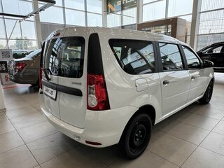 2026 Lada (ВАЗ) Largus I Рестайлинг, белый, 1572717 рублей, вид 4