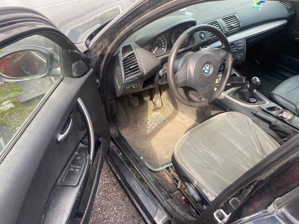 Открыть фотографии: BMW 1 серии I (E81/E82/E87/E88)