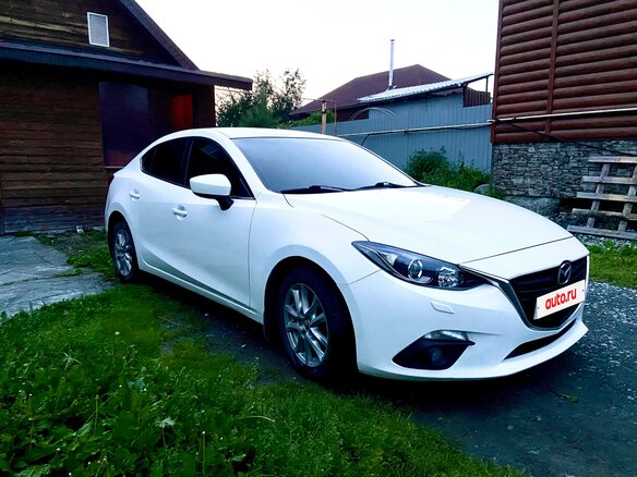 2014 Mazda 3 III (BM), белый, 1250000 рублей - вид 3