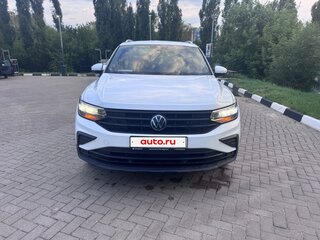 2021 Volkswagen Tiguan II Рестайлинг, белый, 2280000 рублей, вид 2