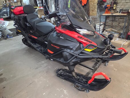 2021 BRP Ski-Doo Skandic LE 900 ACE, красный, 3100000 рублей, вид 2