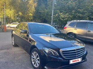 2017 Mercedes-Benz E-Класс 200 V (W213, S213, C238), чёрный, 2400000 рублей, вид 5