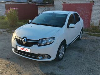 2014 Renault Logan II, белый, 550000 рублей, вид 3