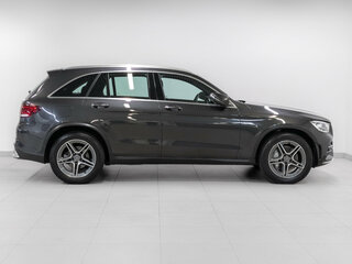 2021 Mercedes-Benz GLC AMG 43 AMG I (X253) Рестайлинг, серый, 6500000 рублей, вид 4