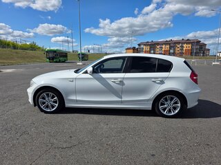2011 BMW 1 серии 116i I (E81/E82/E87/E88) Рестайлинг, белый, 850000 рублей, вид 5