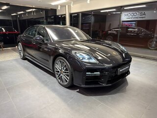 2026 Porsche Panamera 4 E-Hybrid Executive III, чёрный, 27990000 рублей, вид 5