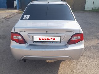 2011 Daewoo Nexia I Рестайлинг, серебристый, 135000 рублей, вид 4