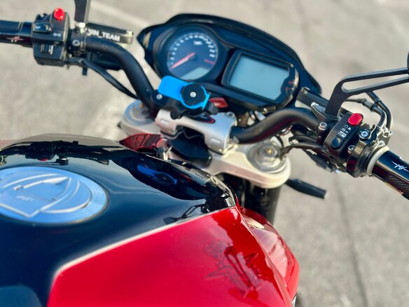 2011 MV Agusta Brutale 920, красный, 580000 рублей - вид 7
