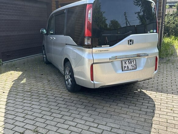 2019 Honda Stepwgn V Рестайлинг, серебристый, 1999000 рублей - вид 17
