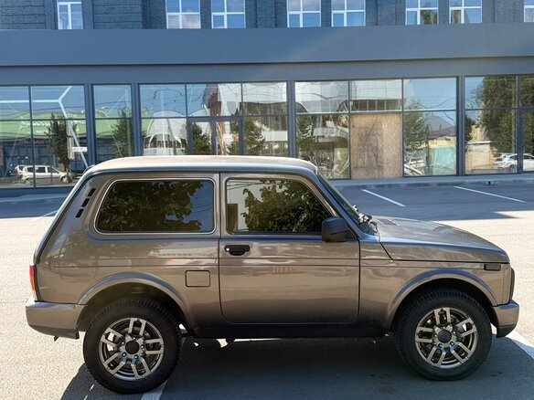2019 Lada (ВАЗ) 2121 (4x4) Urban I Рестайлинг, коричневый, 610000 рублей - вид 6