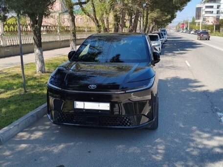 2026 Toyota bZ3X 58.3 kWh, чёрный, 2680000 рублей, вид 4
