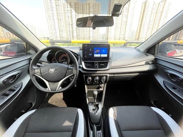 2022 Toyota Yaris L X XP150 Рестайлинг, красный, 1030202 рублей - вид 7