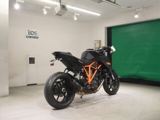 2016 KTM 1290 Super Duke R, чёрный, 850000 рублей, вид 5