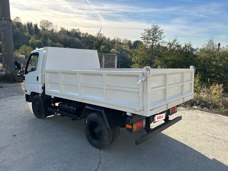 2012 Hyundai HD65, белый, 2500000 рублей, вид 3