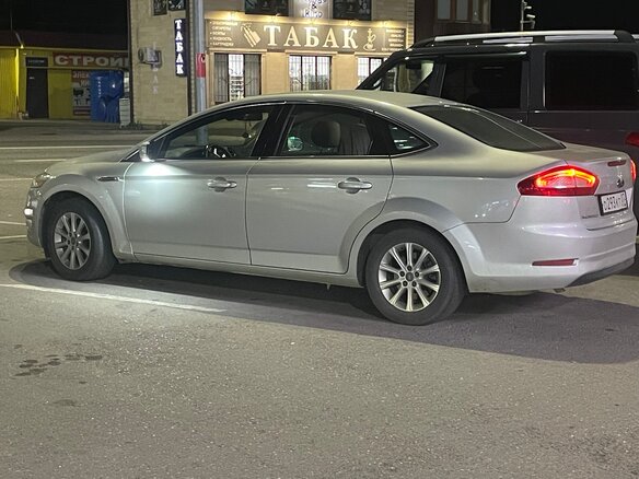 2012 Ford Mondeo IV Рестайлинг, серебристый, 825000 рублей - вид 16