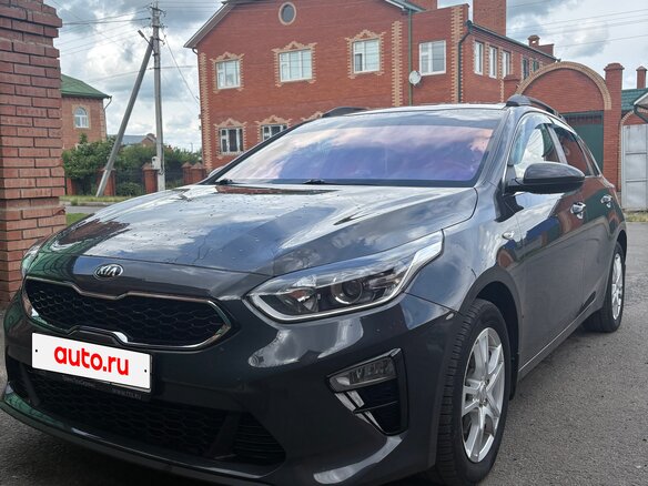 2019 Kia Ceed III, серый, 1660000 рублей - вид 2