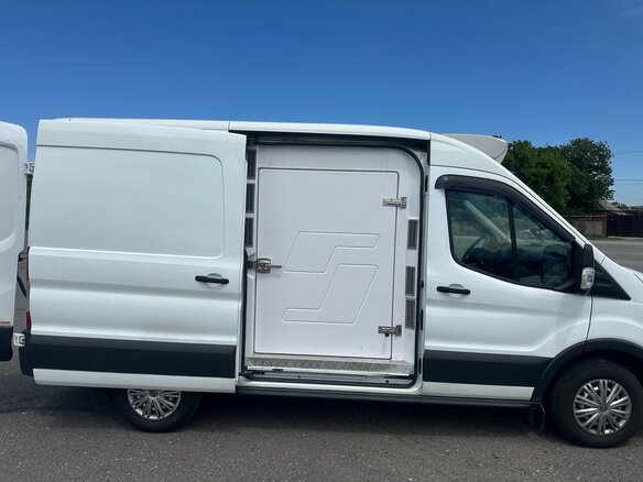 2018 Ford Transit, белый, 2400000 рублей - вид 5