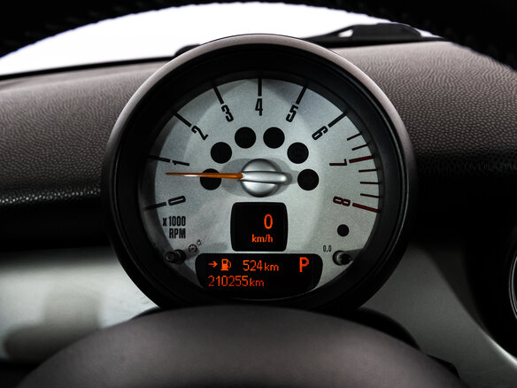 2011 Mini Hatch One II (R56) Рестайлинг, белый, 775000 рублей - вид 18