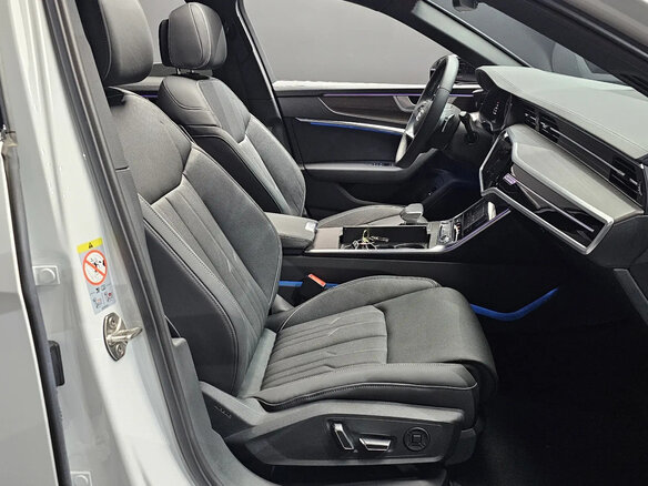 2025 Audi A6 45 TFSI V (C8) Рестайлинг, белый, 7480500 рублей - вид 4