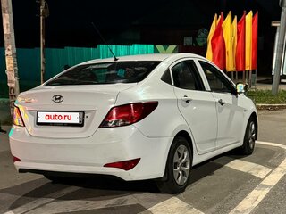 2016 Hyundai Solaris I Рестайлинг, белый, 580000 рублей, вид 3