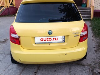 2011 Skoda Fabia II Рестайлинг, жёлтый, 320000 рублей, вид 3