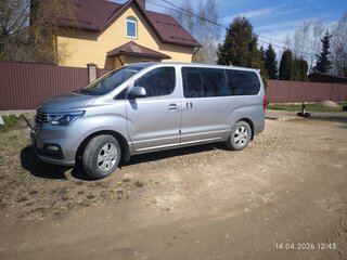 2019 Hyundai Grand Starex I Рестайлинг 2, серебристый, 4200000 рублей, вид 5