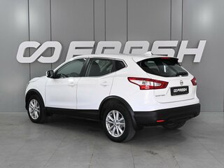 2017 Nissan Qashqai II, белый, 1490000 рублей, вид 2