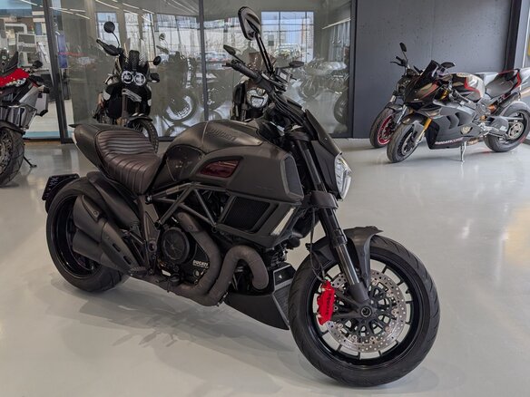 2017 Ducati Diavel, чёрный, 1945000 рублей - вид 10