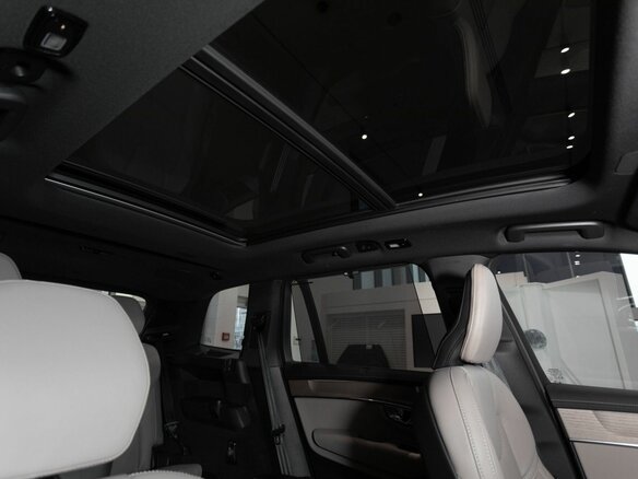 2025 Volvo XC90 B6 II Рестайлинг 2, белый - вид 12