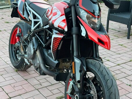 2021 Ducati Hypermotard, красный, 1150000 рублей, вид 3