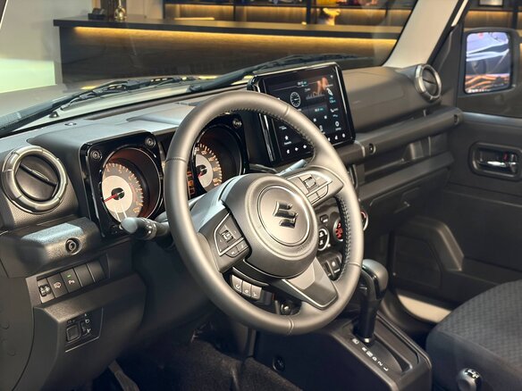 2025 Suzuki Jimny IV, белый, 3050000 рублей - вид 10