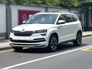 2023 Skoda Karoq I Рестайлинг, белый, 2208208 рублей, вид 1
