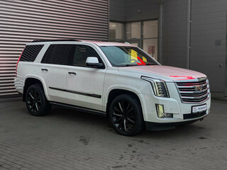 2020 Cadillac Escalade IV, белый, 5450000 рублей, вид 3