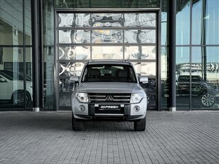 2011 Mitsubishi Pajero IV, серебристый, 1790000 рублей, вид 2