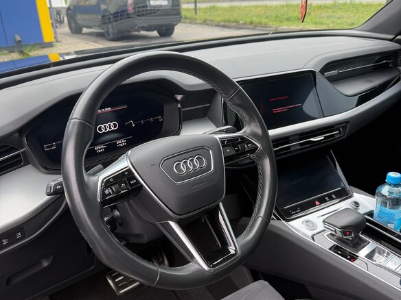 2023 Audi Q6 45 TFSI, чёрный, 5000000 рублей - вид 9