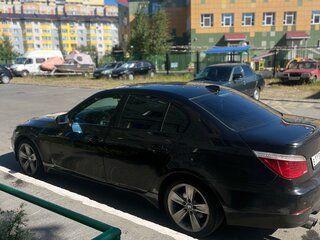2007 BMW 5 серии 530xi V (E60/E61) Рестайлинг, чёрный, 990000 рублей, вид 5