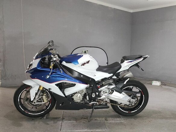 2015 BMW S 1000 RR, белый, 1173000 рублей - вид 1