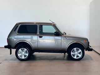 2021 Lada (ВАЗ) Niva Legend I, коричневый, 777000 рублей, вид 4