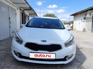 2014 Kia Ceed II, белый, 1300000 рублей, вид 3