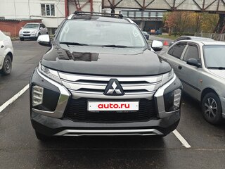 2022 Mitsubishi Pajero Sport III Рестайлинг, чёрный, 4300000 рублей, вид 1