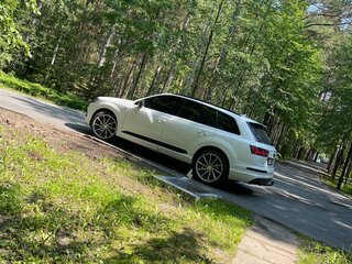 2015 Audi Q7 II (4M), белый, 3950000 рублей, вид 2