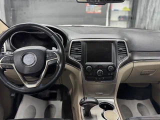 2015 Jeep Grand Cherokee IV (WK2) Рестайлинг, белый, 2500000 рублей, вид 5