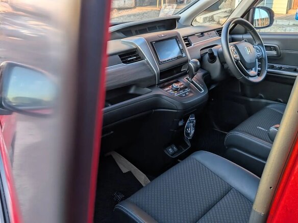 2020 Honda Freed II Рестайлинг, красный, 1500000 рублей - вид 10