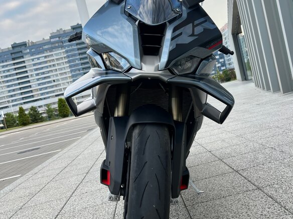 2025 BMW S 1000 RR, серый, 2100000 рублей - вид 9