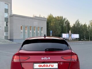 2021 Kia K3 II Рестайлинг, красный, 2700000 рублей, вид 4